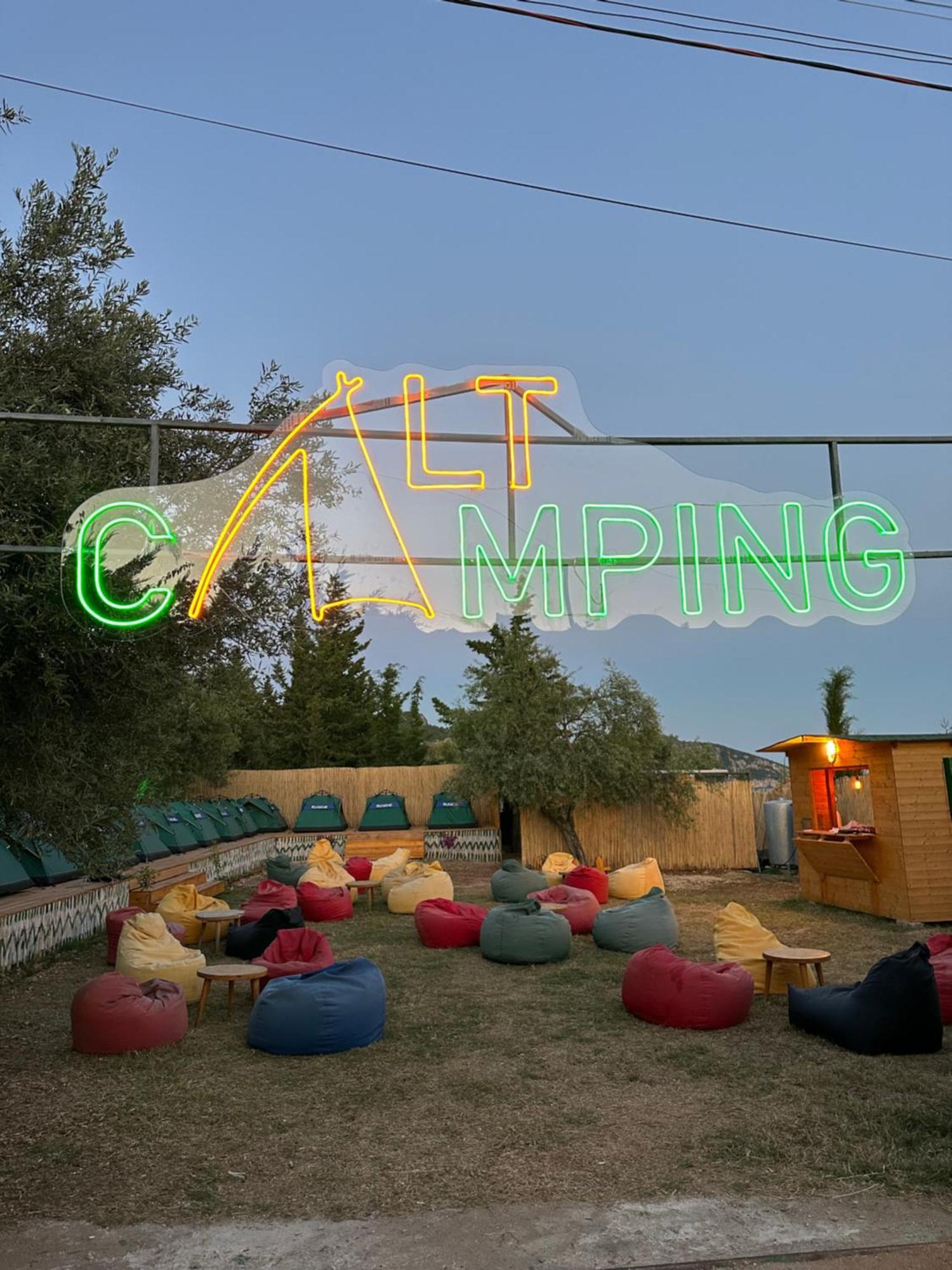 Alt Camping 호텔 Dhërmi 외부 사진
