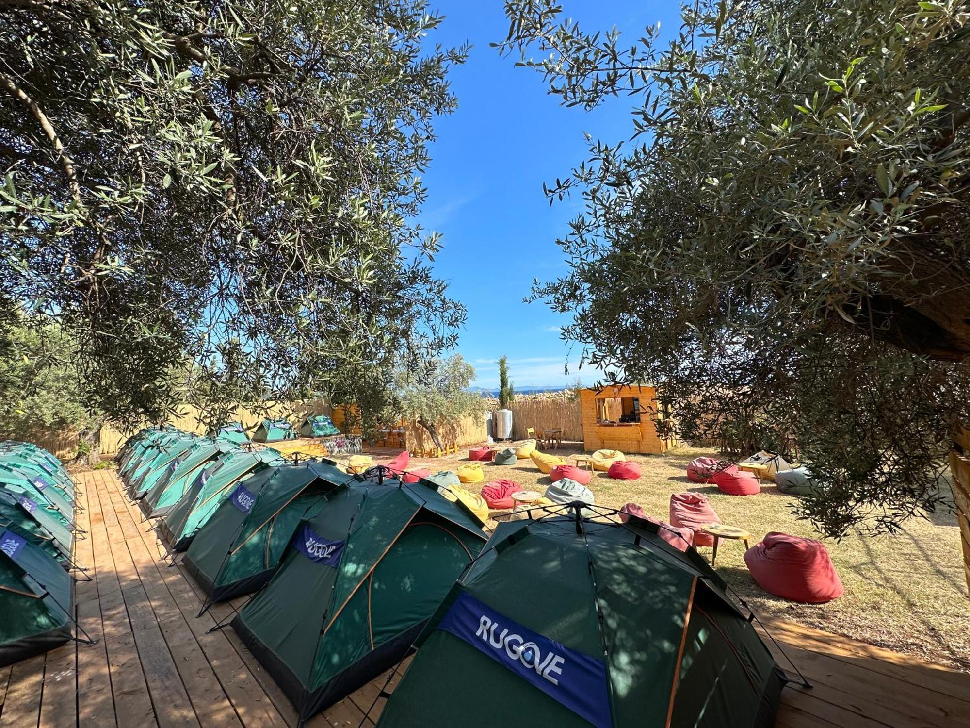 Alt Camping 호텔 Dhërmi 외부 사진